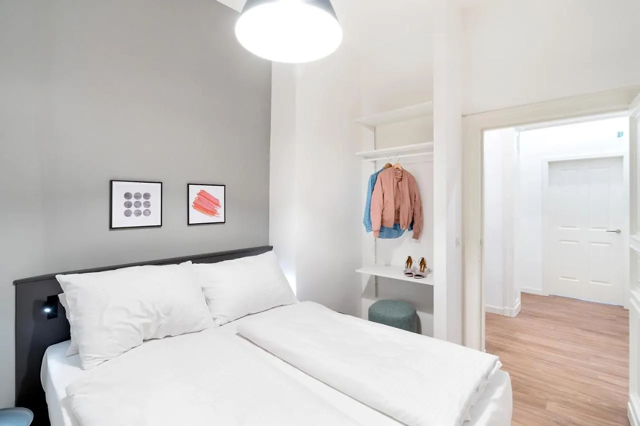 **** Aparthotel BENSIMON apartments Mitte/Wedding Berlin Deutschland